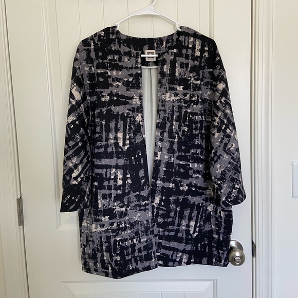 EUC | Anne Klein women’s black‎ gray open abstract lined half sleeve jacket 10 - Picture 1 of 7
